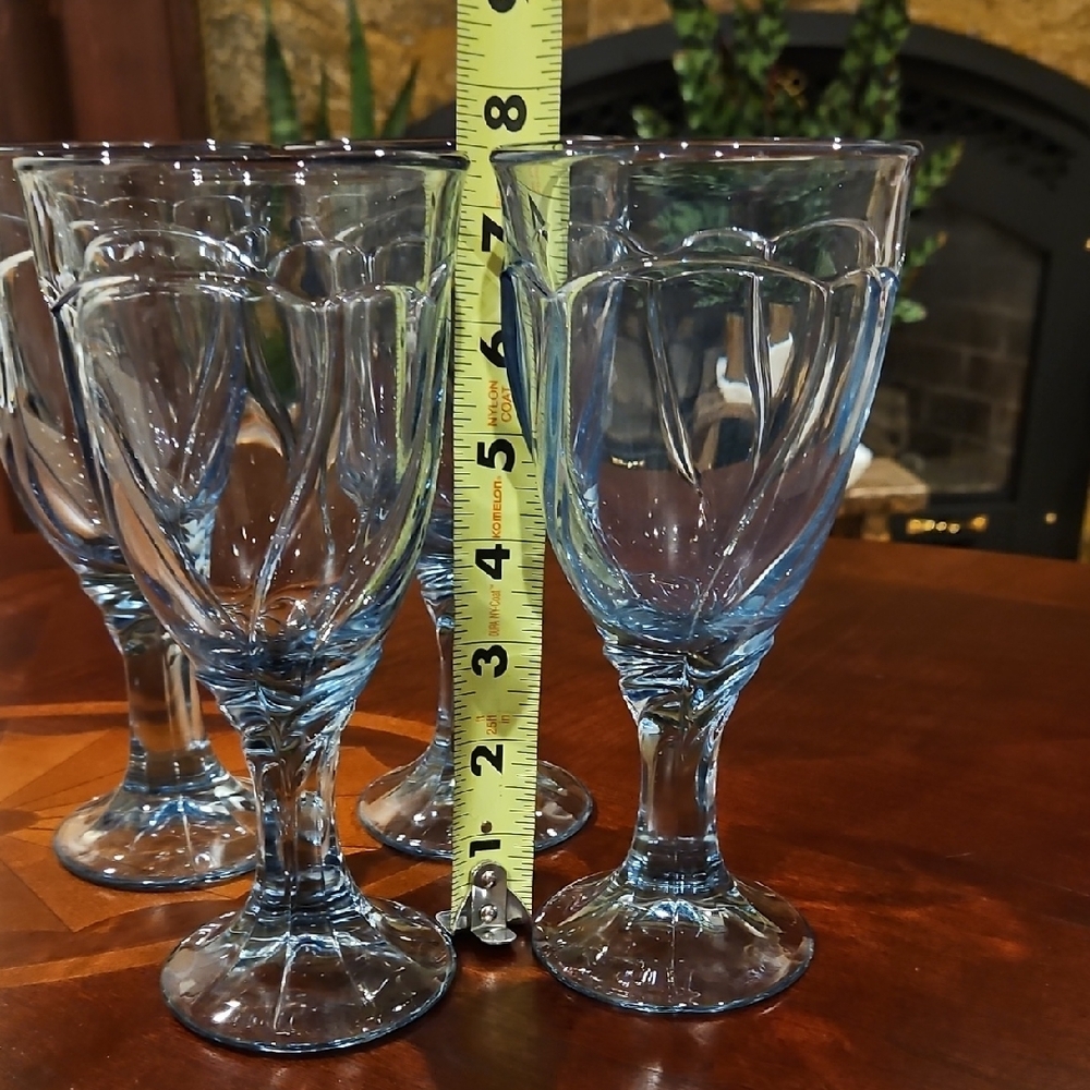 UV Reactive Blue Noritake Sweet Swirl Goblets, Sold Separately - Picture 3 of 10